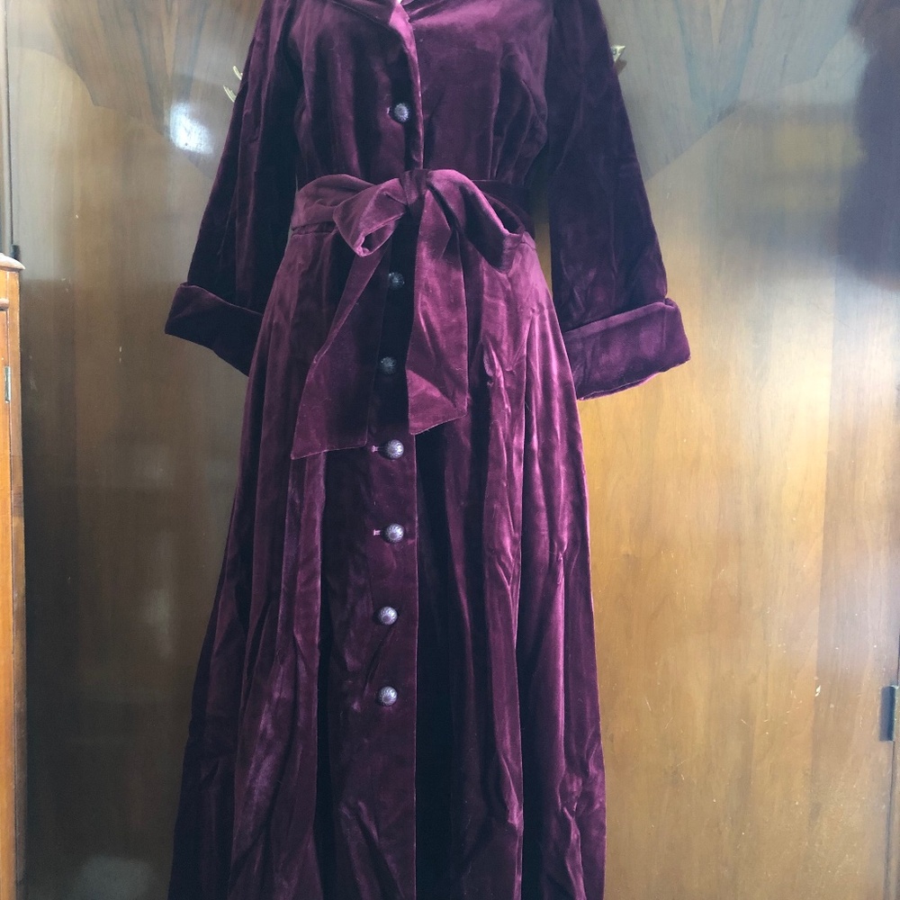 j Peterman velvet coat dress